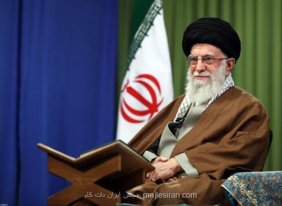 حضور حضرت آیت الله خامنه ای در محفل انس با قرآن